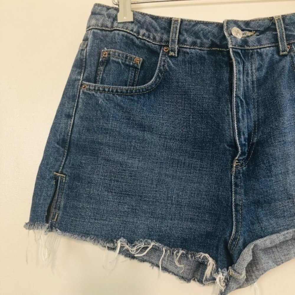 Topshop High Rise Moto Mom Raw/Fray Hem Denim/Jeans Cut Off Shorts-Size 6 - Picture 6 of 11